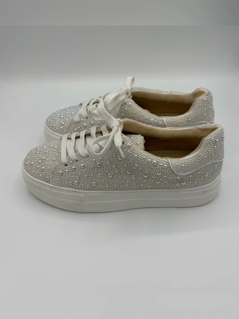 Betsey Johnson Sidny Pearl Rhinestone Platform Sneakers Bridal Women Size 7